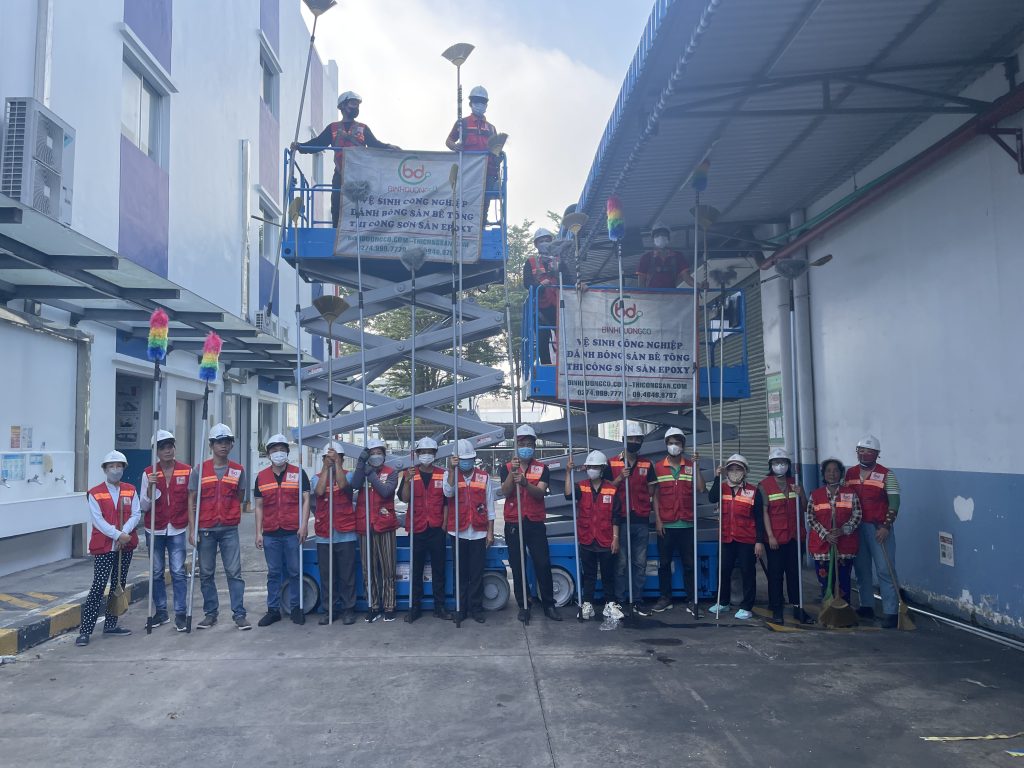 Vệ sinh công nghiệp Bình Dương